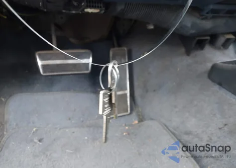 1989 Oldsmobile Custom Cruiser from USA, damaged, VIN 1G3BP81Y0KR305312